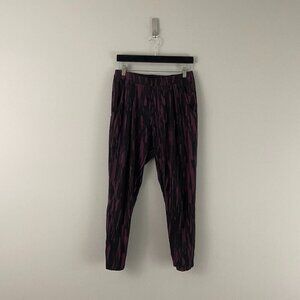 Lululemon &go City Joggers Painted Animal Bordeaux Drama Black Size 6